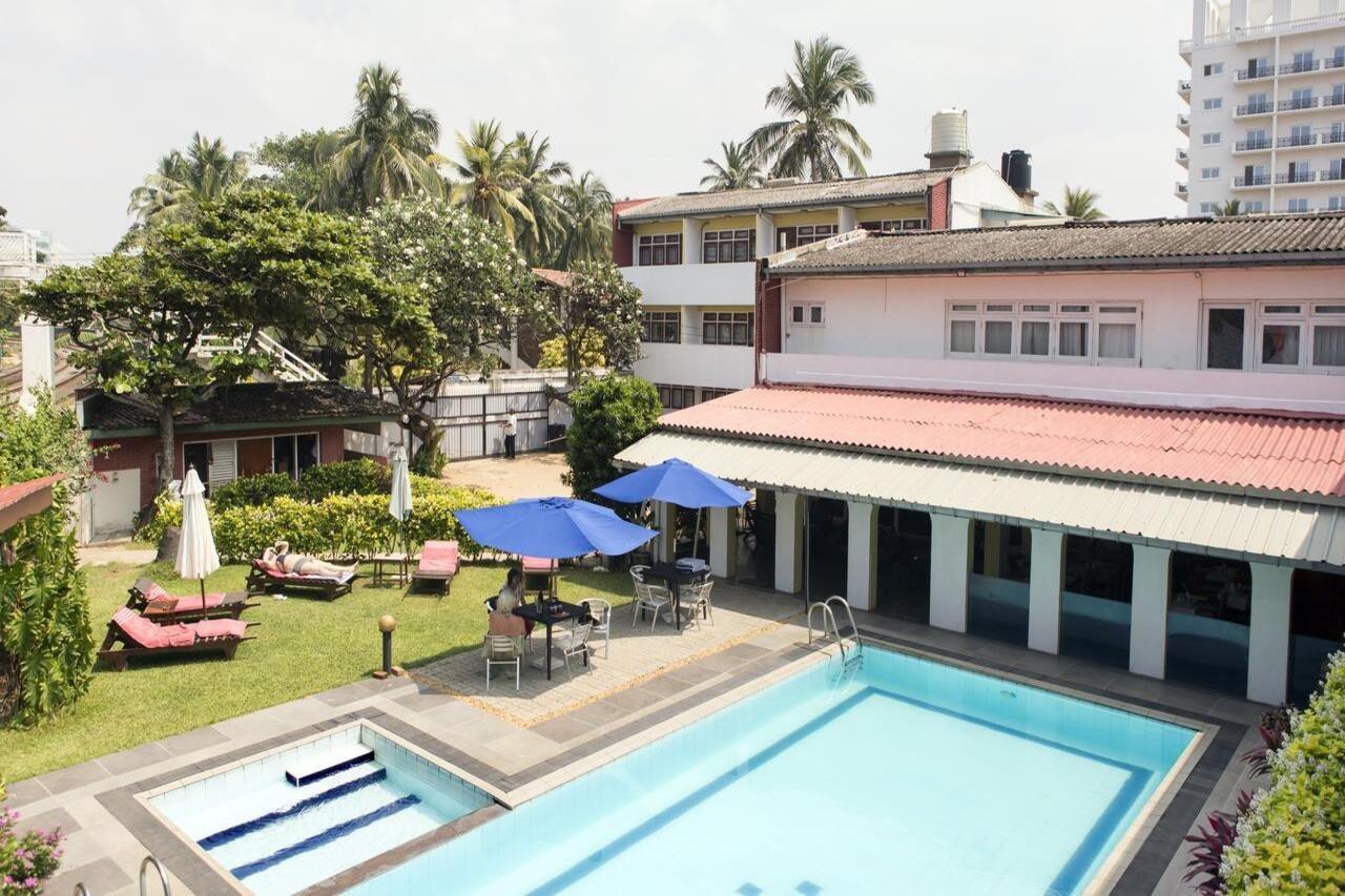 Ranveli Beach Resort Dehiwala-Mount Lavinia Exteriör bild